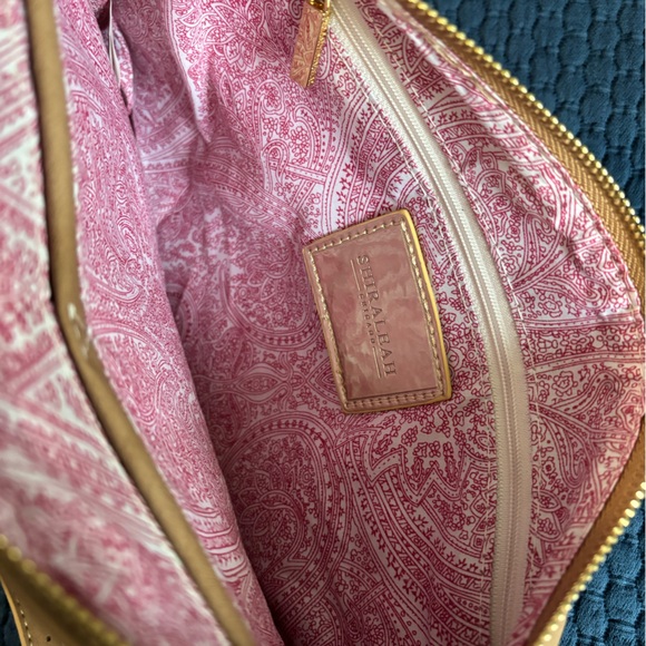 Women’s Crossbody Bag - NWT - Picture 7 of 8